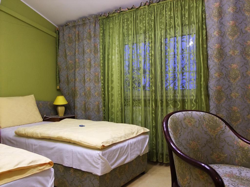 Bed & Breakfast Vila Stanisic Pozega Ruang foto