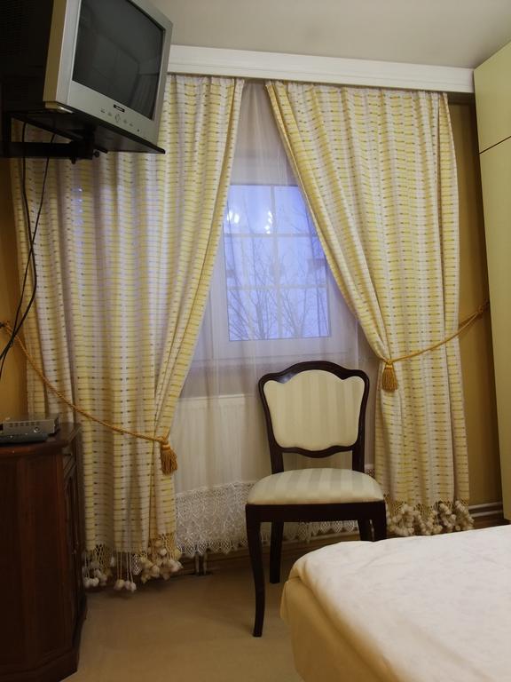 Bed & Breakfast Vila Stanisic Pozega Ruang foto
